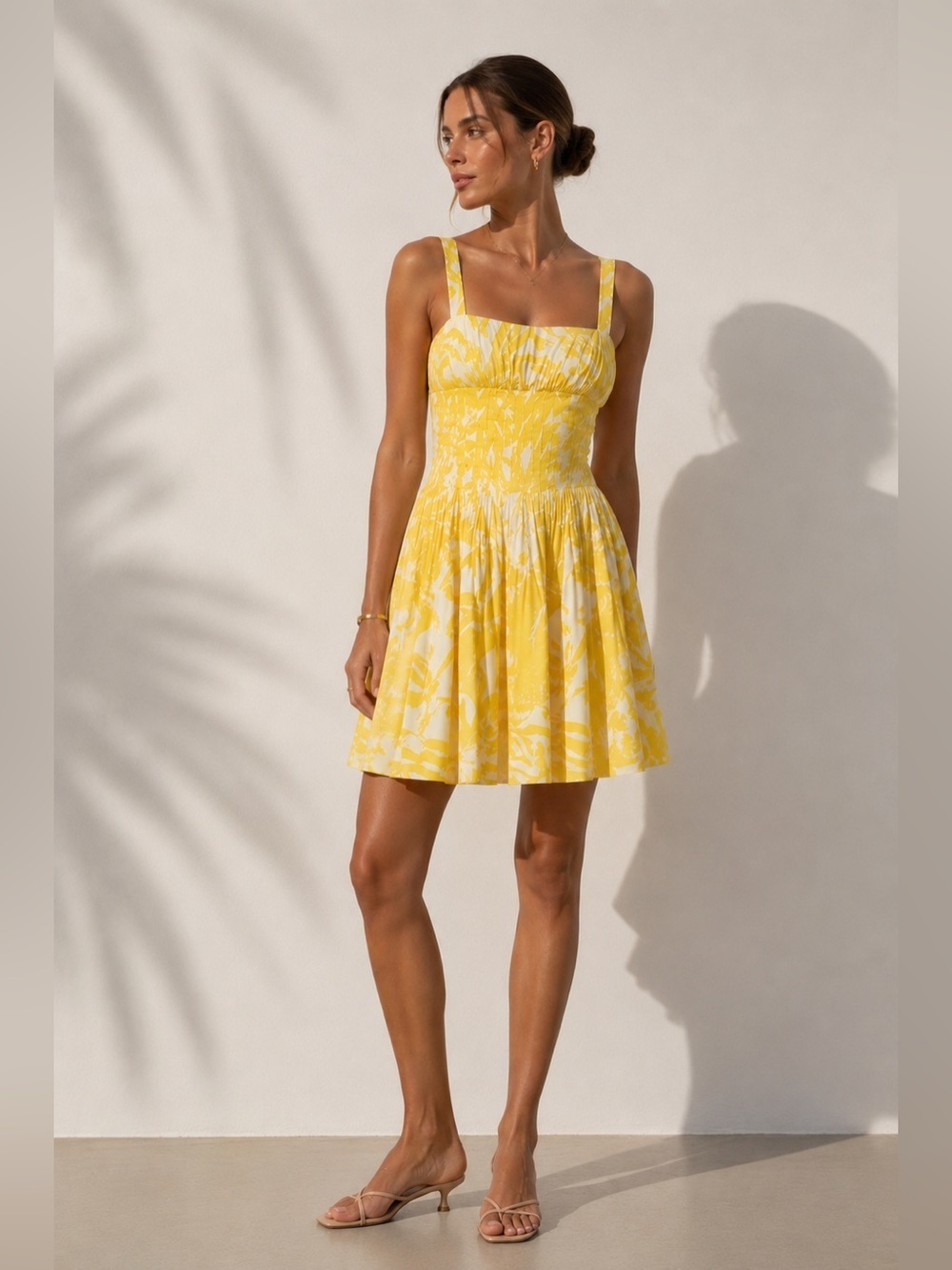 Lemon yellow & white abstract print Suzi Chin for Maggie London mini dress. Sz 8